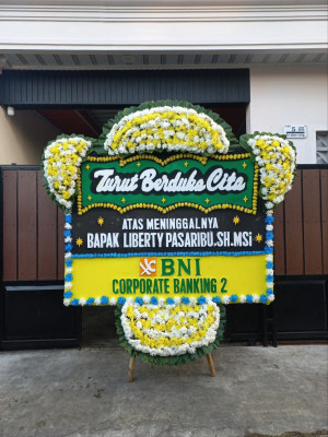 Papan Bunga Duka di Munjul